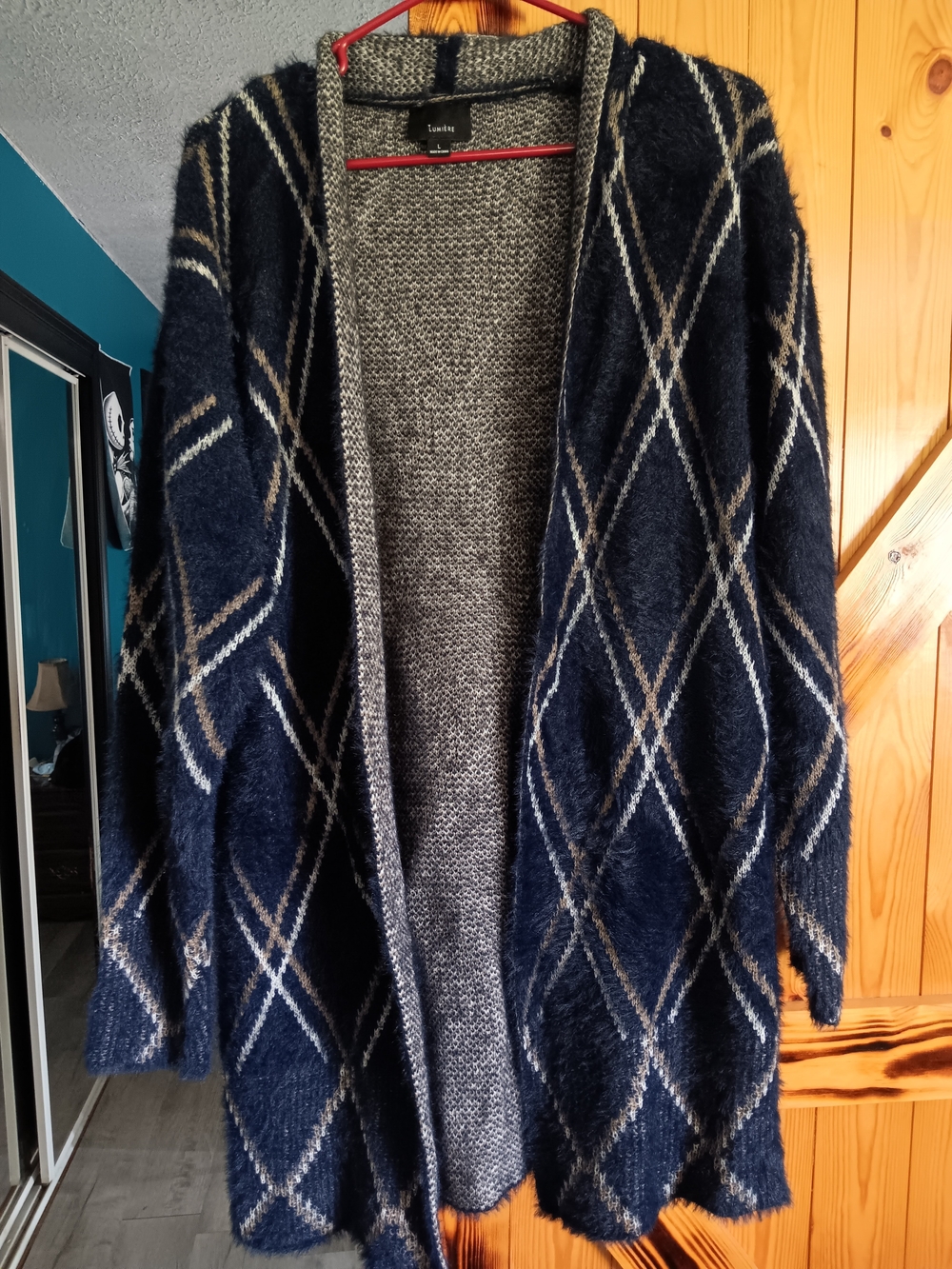 Lumiere Navy and Cream Diamond-Pattern Open Cardigan